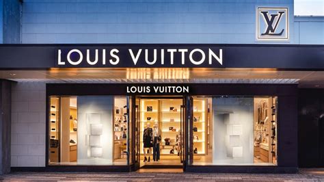 louis vuitton in store pickup|louis vuitton shoponline.